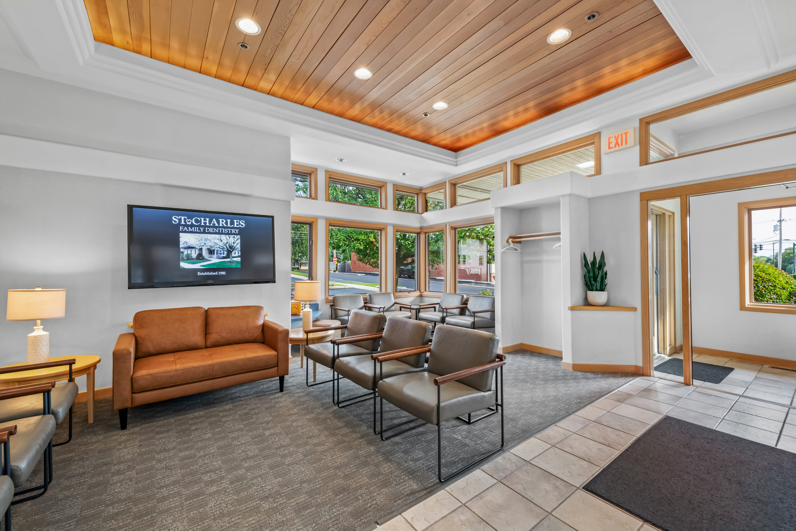 dental office St Charles Family Dentistry